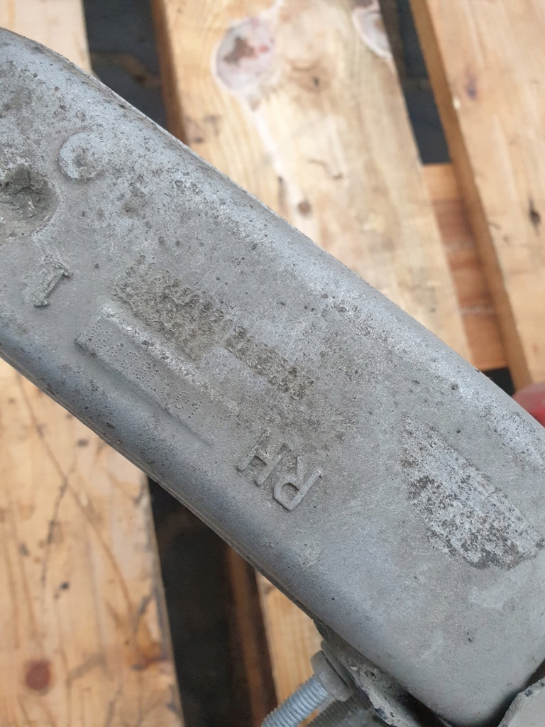 фото №8, Alfa romeo giulia поворотный кулак правый перед rwd