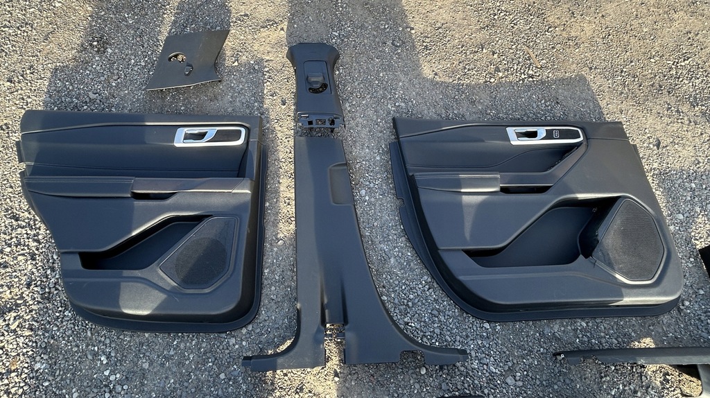 фото №7, Сиденья салон кожа обивка обшивки ford explorer vi 2020r-