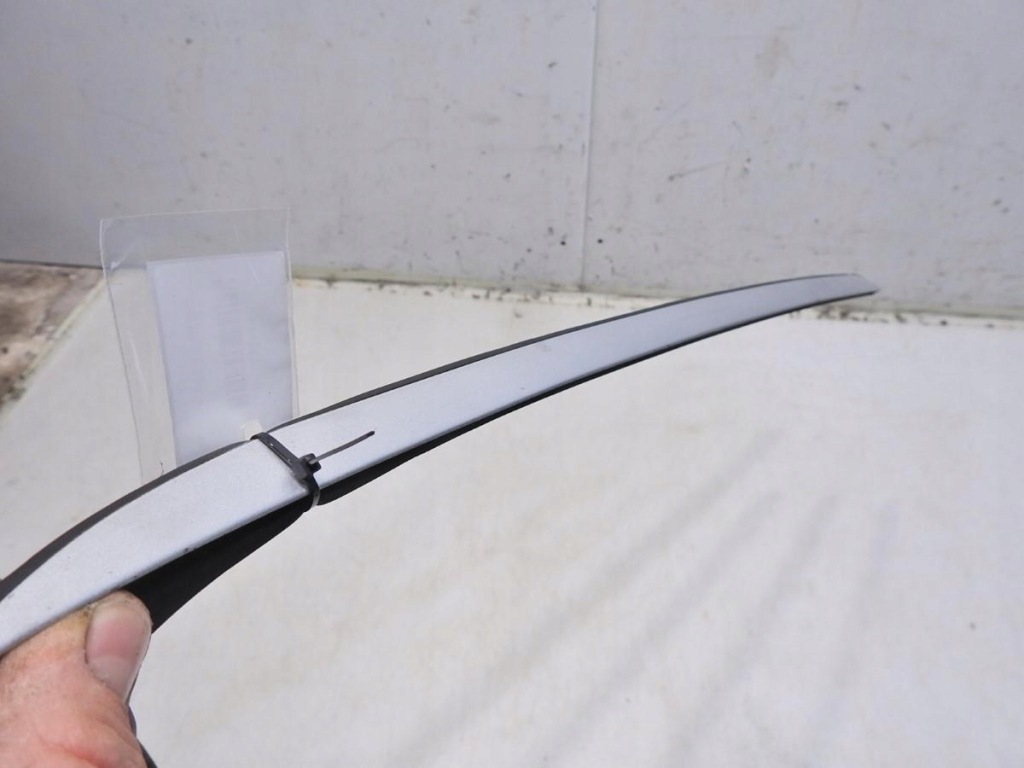 фото №6, Молдинг стекло лобовое правая 354/7 bmw 3 e91