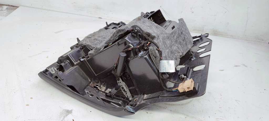 фото №6, Бардачок пасажира audi a4 b8 europa soul 8k1857035c