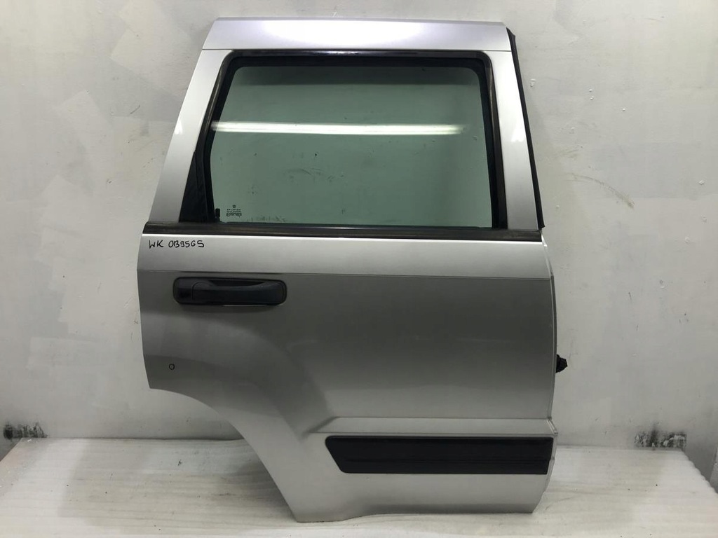 фото №1, Дверь правый задняя jeep grand cherokee wk iii