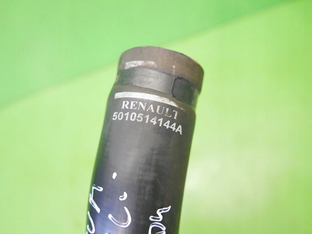 Труба патрубок шланг насоса води renault premium 370dci Оригінал