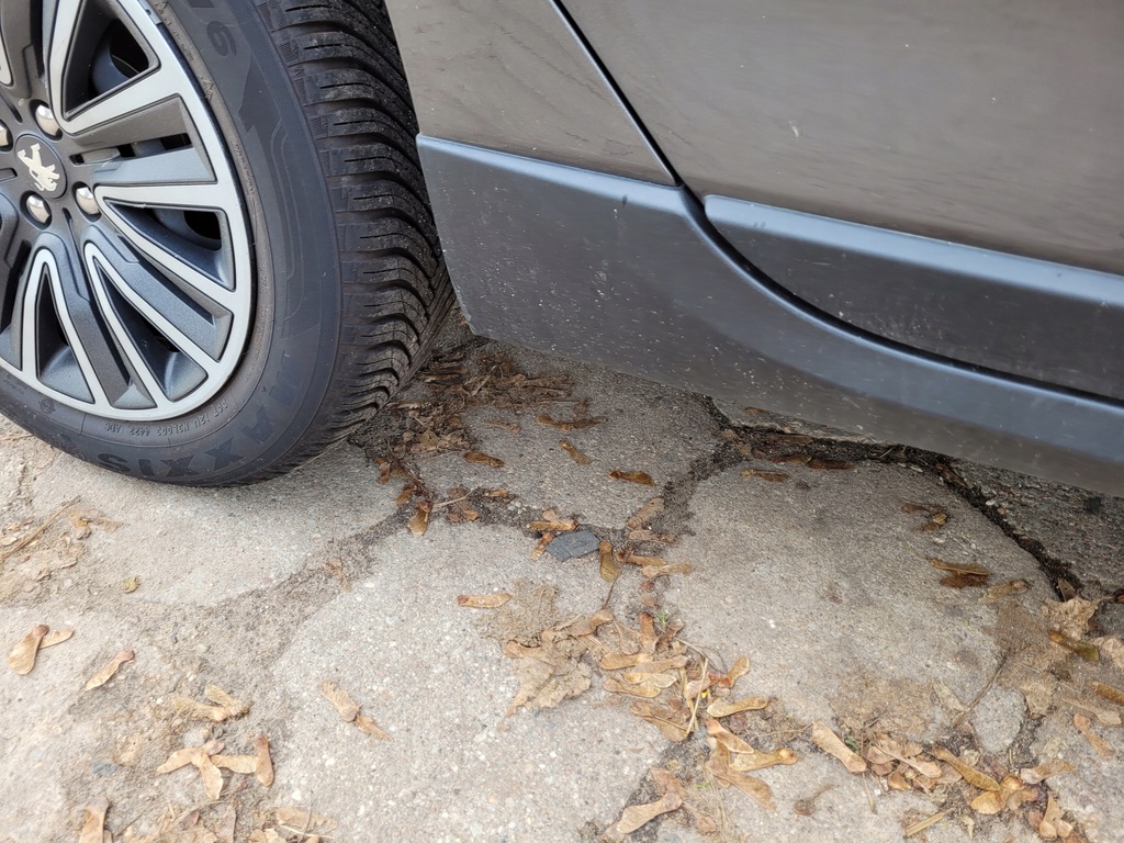 фото №5, Молдинг поріг права peugeot 2008 i комплектна