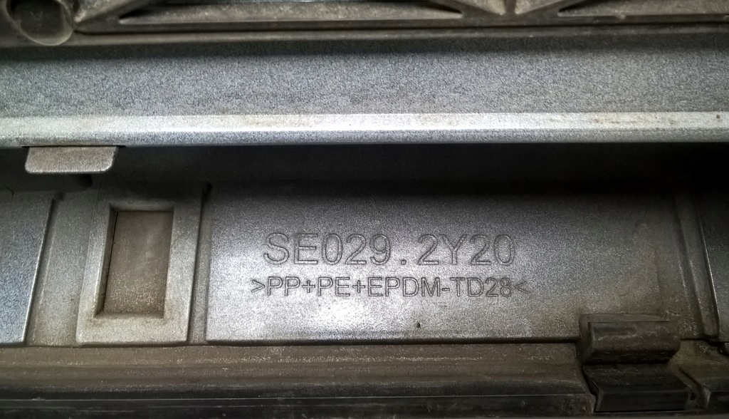 фото №11, Seat ateca fr 2016- молдинг двері права dprzód oryg