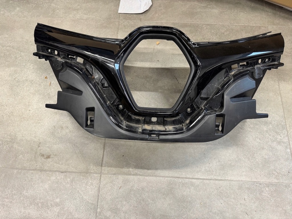 фото №1, Renault zoe ii lift решётка радиатора решётка радиатора оригинал