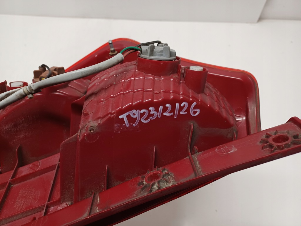 фото №10, Hyundai i10 07-10 лампа правая задняя 92402-0x0xx