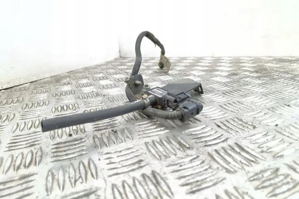 фото №8, Датчик тиску dpf opel signum 55198717 3.0l дизель 130kw 2007