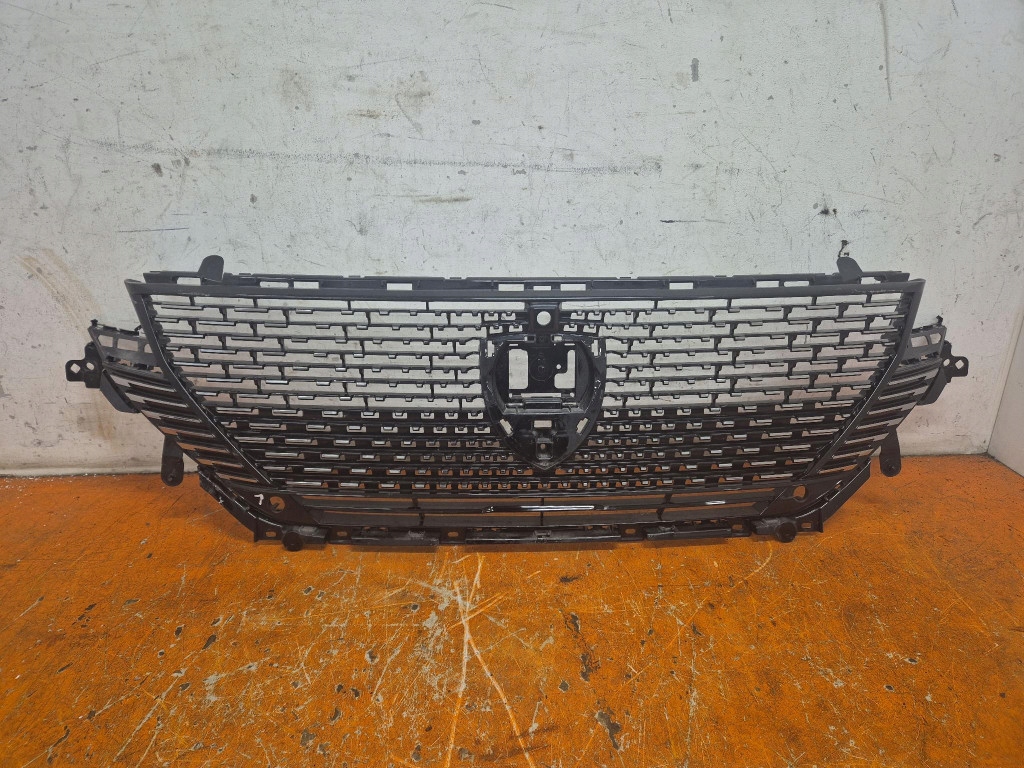 Купить Peugeot 308 iii 21- решётка радиатора решётка радиатора 9838035680