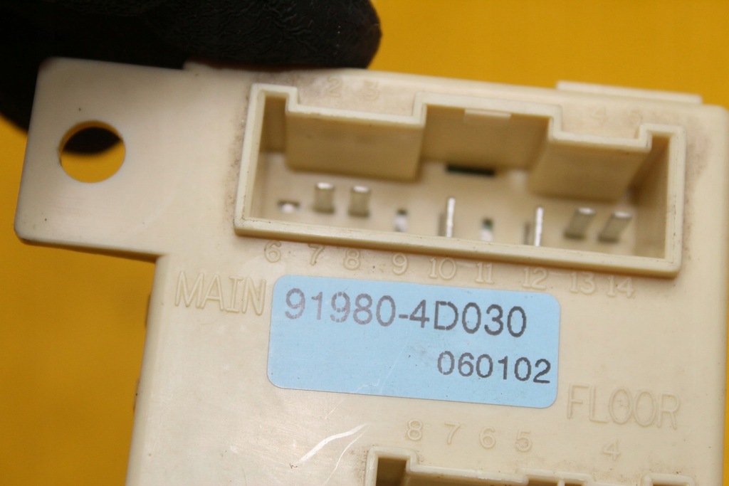 фото №8, Реле kia sedona ii carnival ii 91980-4d030