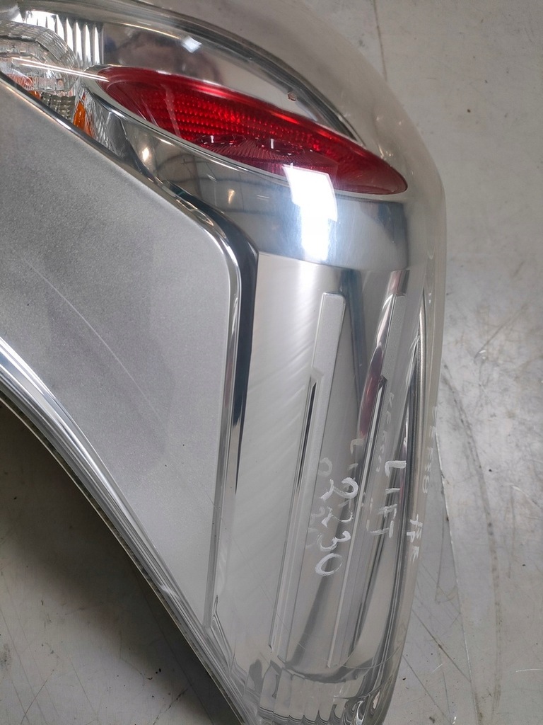 фото №6, Toyota verso lift лампа правий задня
