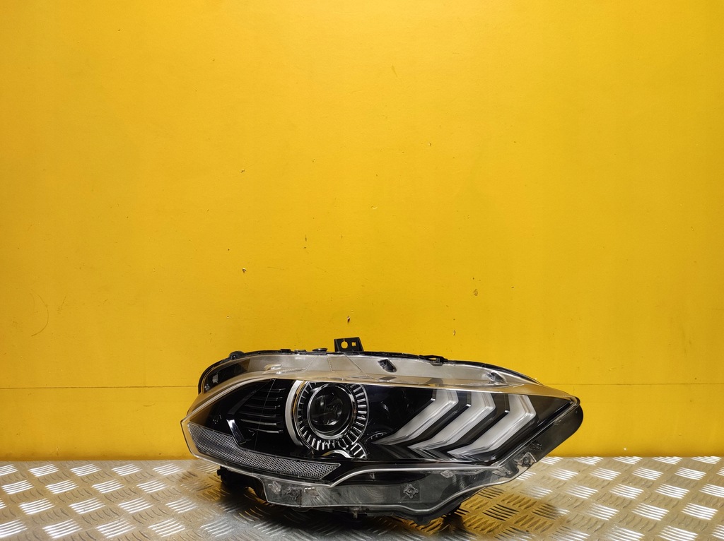 фото №1, Ford mustang 2018- фара лампа led правая eu