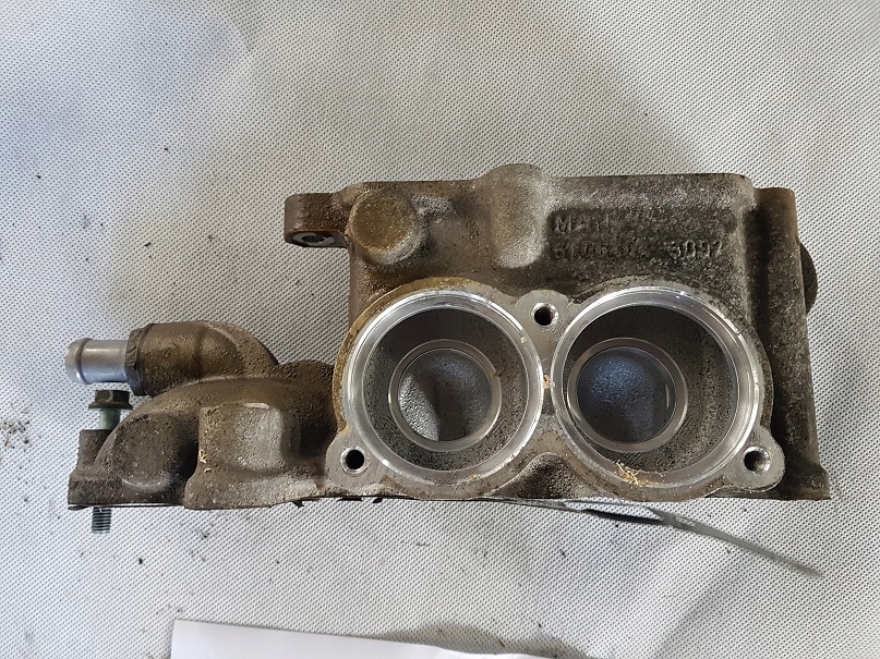 фото №1, Корпус термостата man tgx tgs euro 6