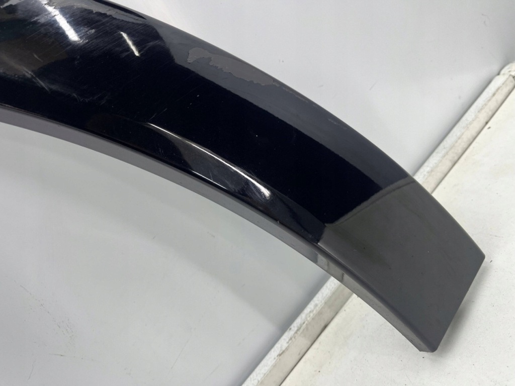 фото №16, Молдинг porsche cayenne iii 9y coupe 19r.- левый задний кромка подкрылок крыла