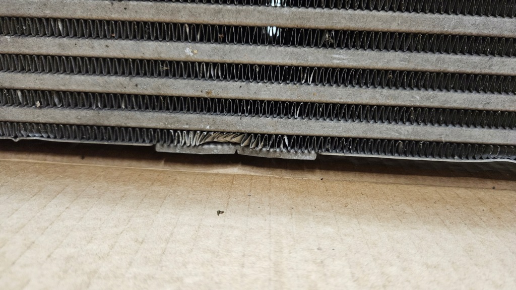 Радиатор интеркулер bmw seria 3 g20 g21 8592701 Цена