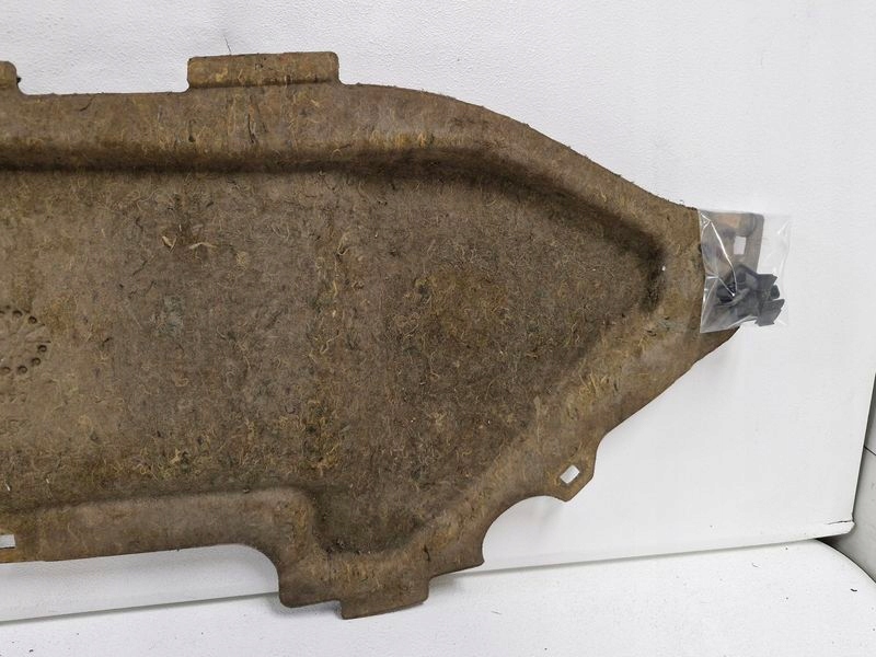 фото №7, Fiat 500 07- шумоизоляция капот подкрылок клипсы