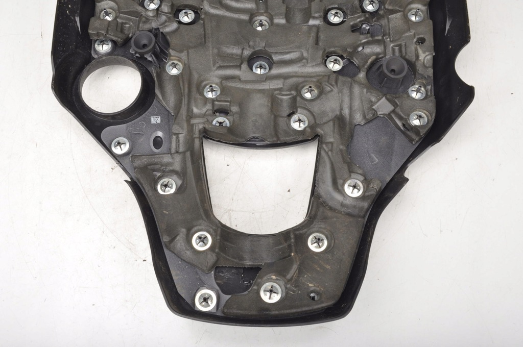 фото №9, Maserati levante sq4 3.0 защита крышка двигателя