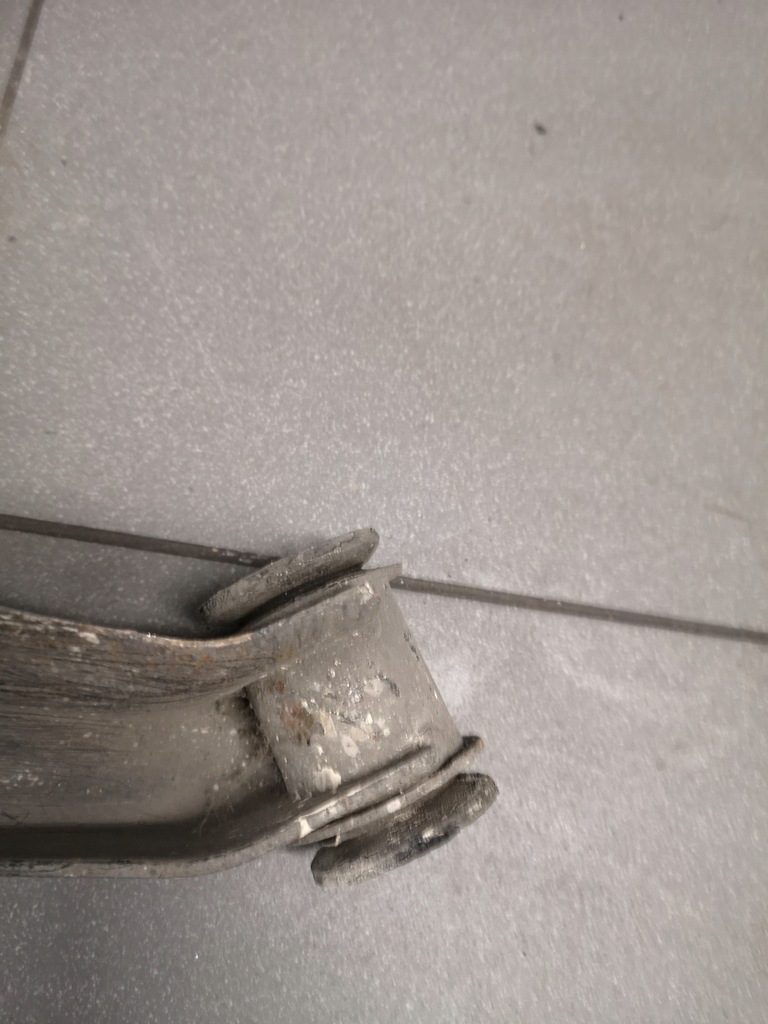 фото №6, Важіль лівий задня audi a6 c5 quattro 4b0505311