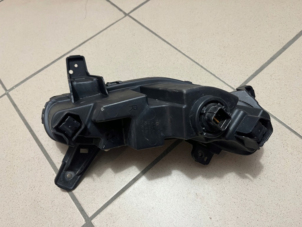 фото №14, Hyundai i30 i-30 iii 3 fastback 17- лампа led drl противотуманная фара правый