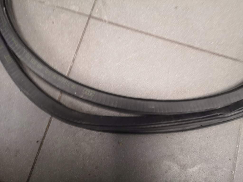 фото №10, Прокладка дверь правый задняя audi a6 c5 avant