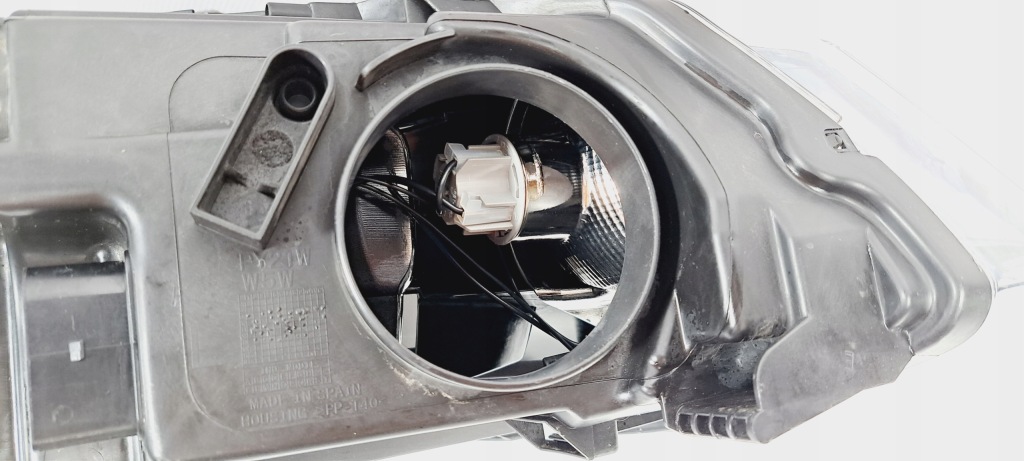 фото №11, Vw polo v 6r0 лампа ліва звичайна 6r1941015e