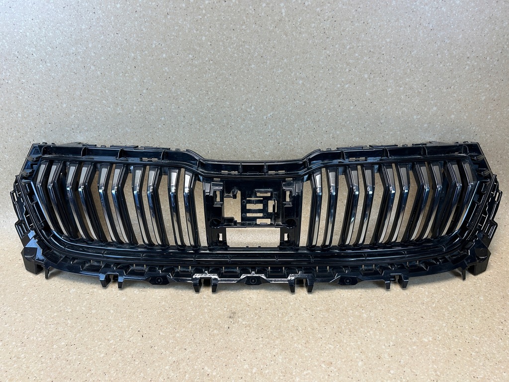 фото №1, Решётка радиатора решётка радиатора skoda kodiaq lift 565853653j