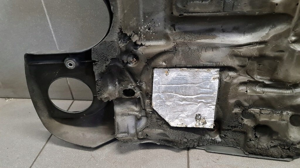 фото №13, Защита двигателя верхний bmw 7 e65 lift 3.0d 7788908