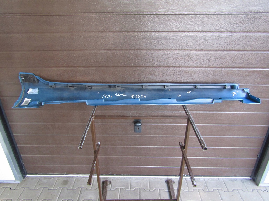 фото №10, Молдинг порог левая volvo v40 v-40 12- порог левый