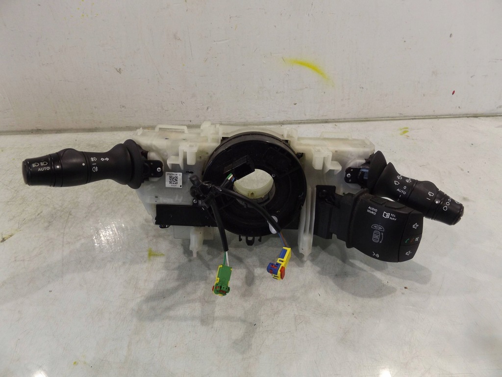 фото №1, Scenic iii перемикач комбінований 255670019r