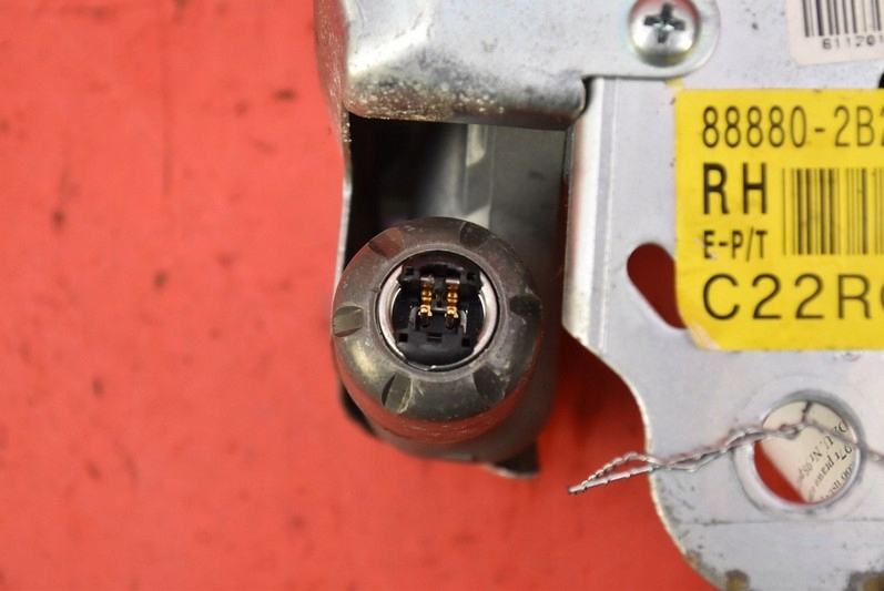 фото №8, Pas безпеки правий перед 88880-2b200wk hyundai santa fe 2 ii 06-10