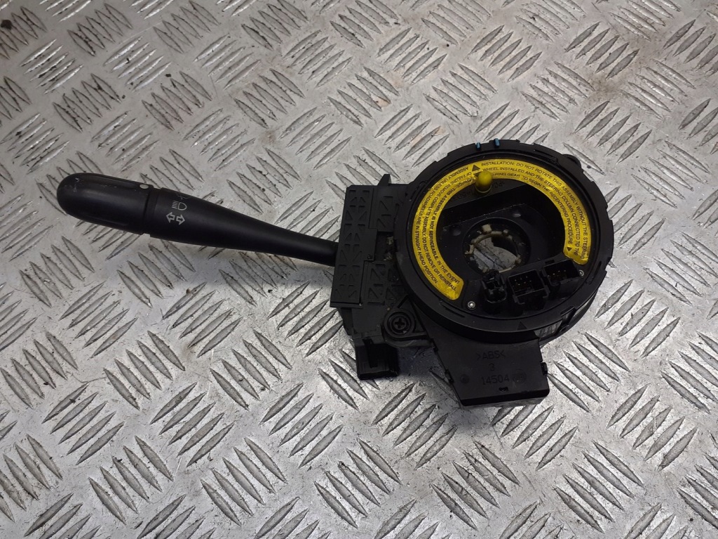 фото №1, Переключатель света grand voyager iv 04685922