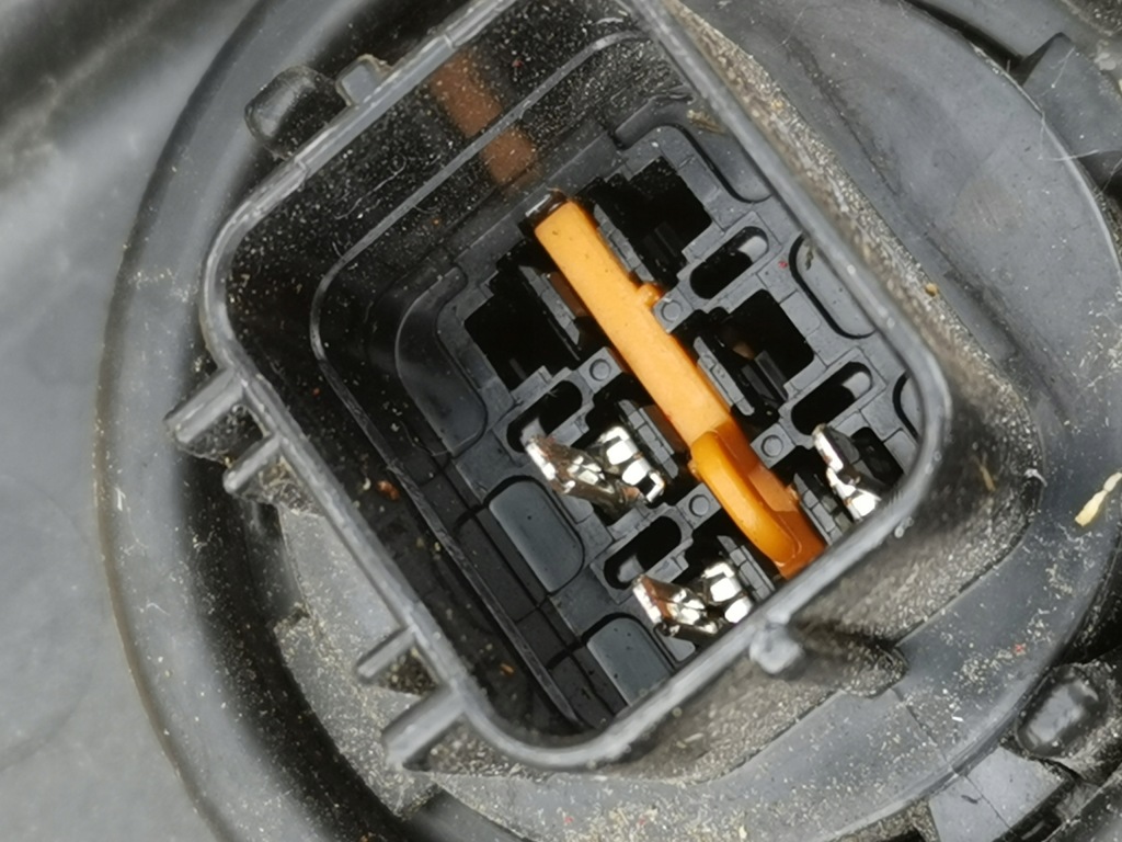 фото №14, Hyundai i30 iii fastback 3 led drl правый противотуманная фара