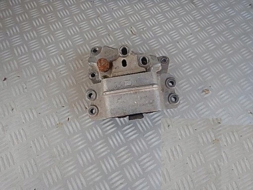 фото №1, Vw eos passat b6 2.0 tfsi кронштейн подушка