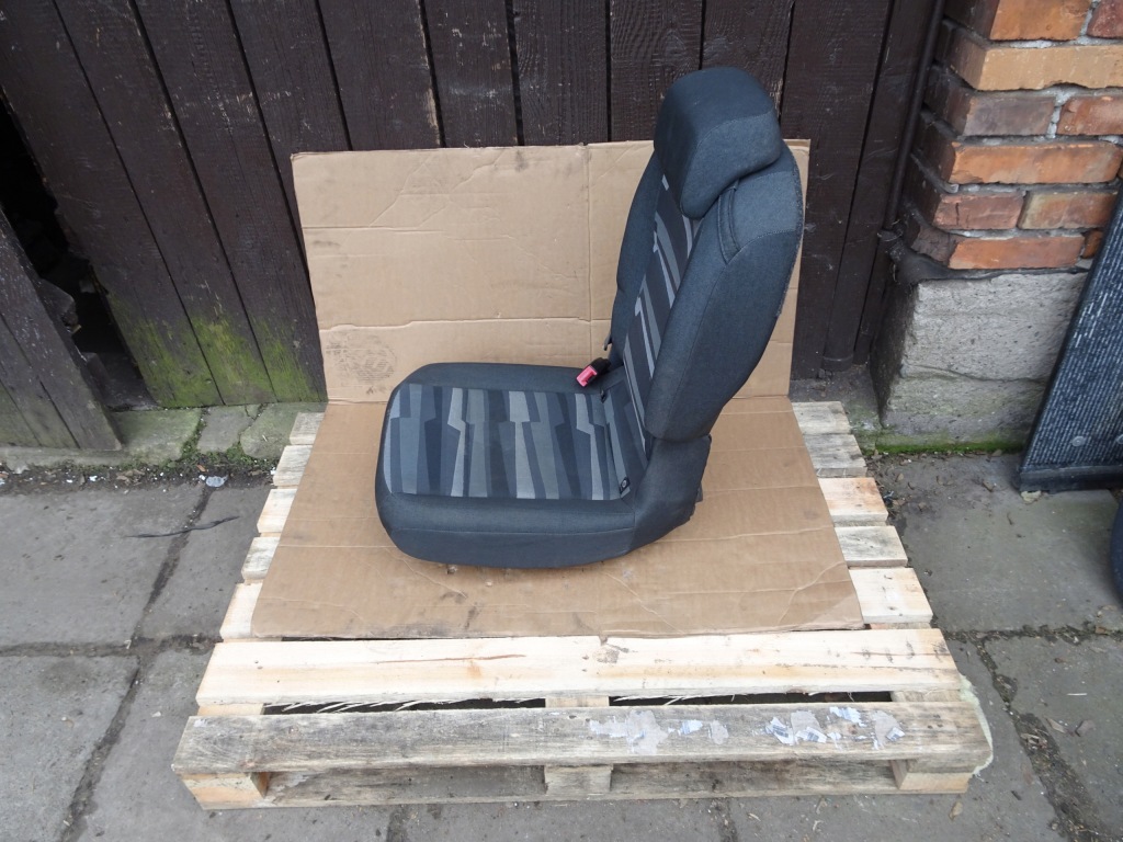 фото №4, Skoda roomster сидіння лівий задня