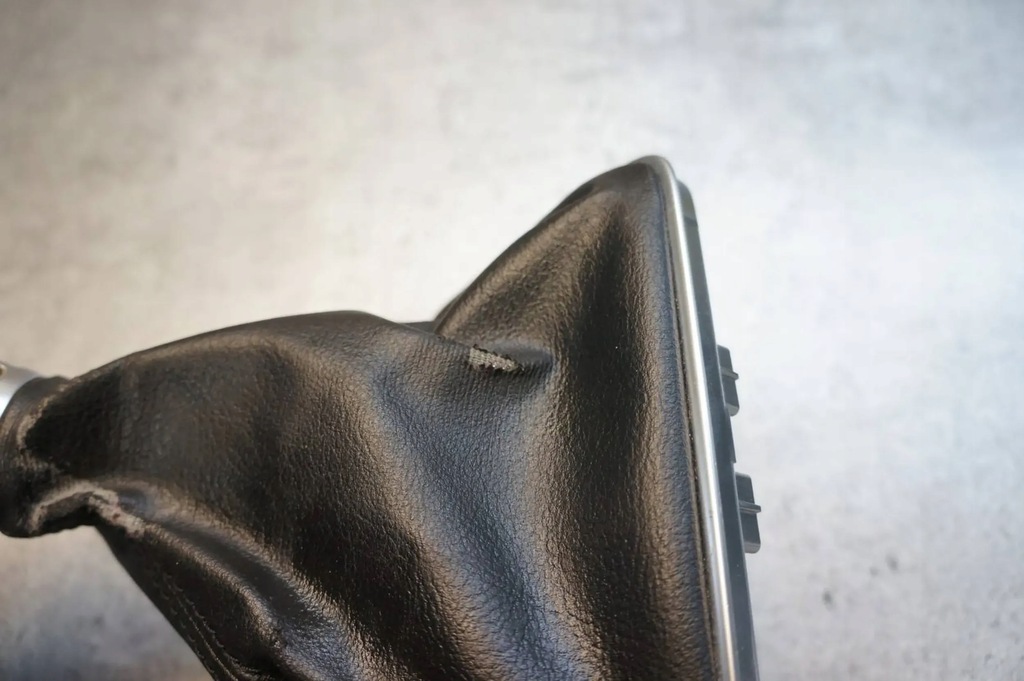 фото №6, Ручка чехол домкрата переключения передач механическая коробка передач - vw passat cc - 3aa711113f