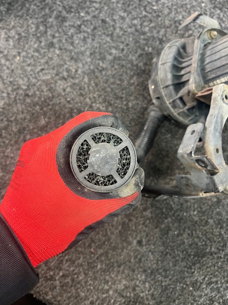 фото №5, Насос повітря вторинного vw phaeton 07c959253a