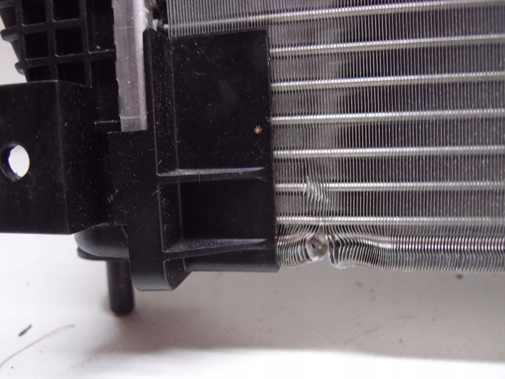 фото №8, Радиатор wody 9809141780 citroen ds7