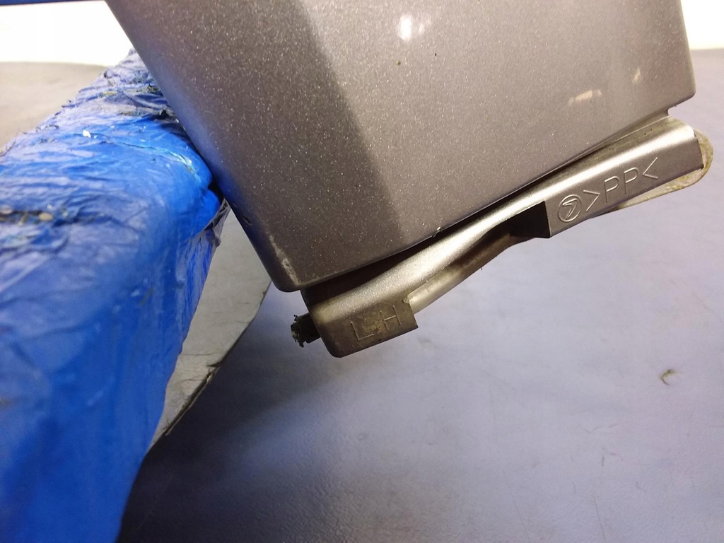 фото №7, Subaru outback iii lift крила перед лівий c6z