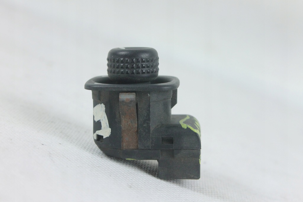 фото №8, Перемикач керування регулювання дзеркал ford escort 86ag17b676-aa