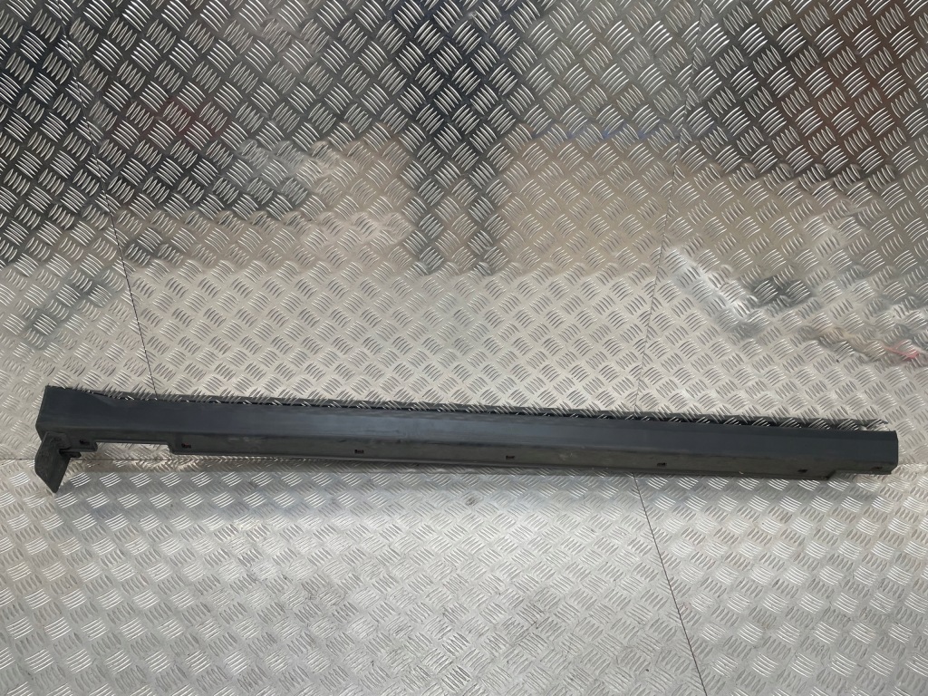 фото №1, Молдинг накладка порог правая kia sorento iii 87752-c5000