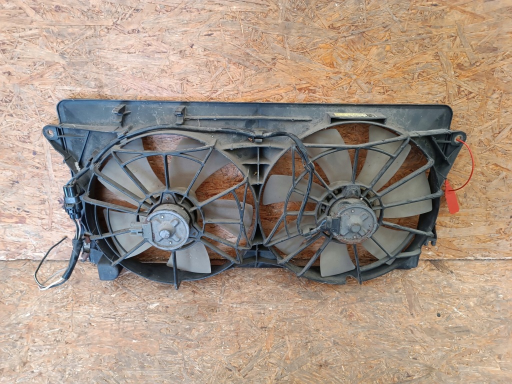 Купить Вентилятор радиатора корпус toyota celica vii 99- бензин