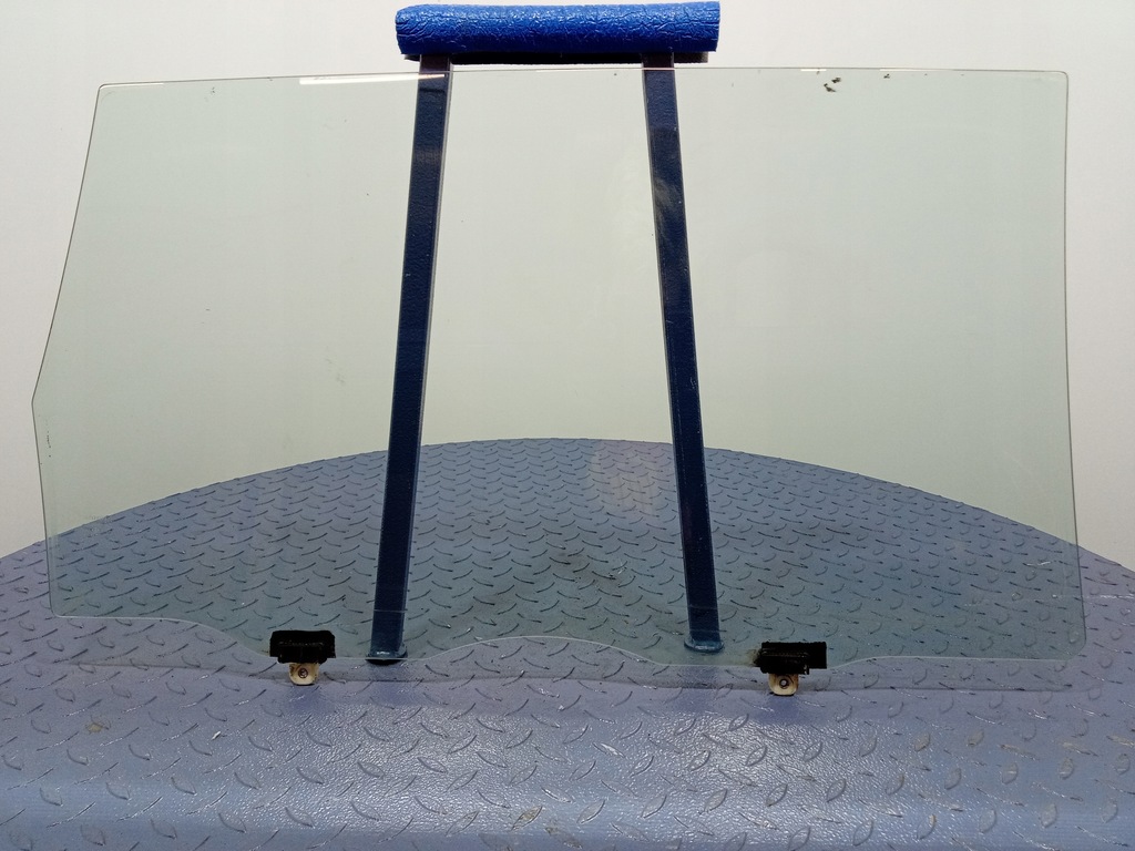 фото №5, Toyota avensis verso скло двері задня ліва задня