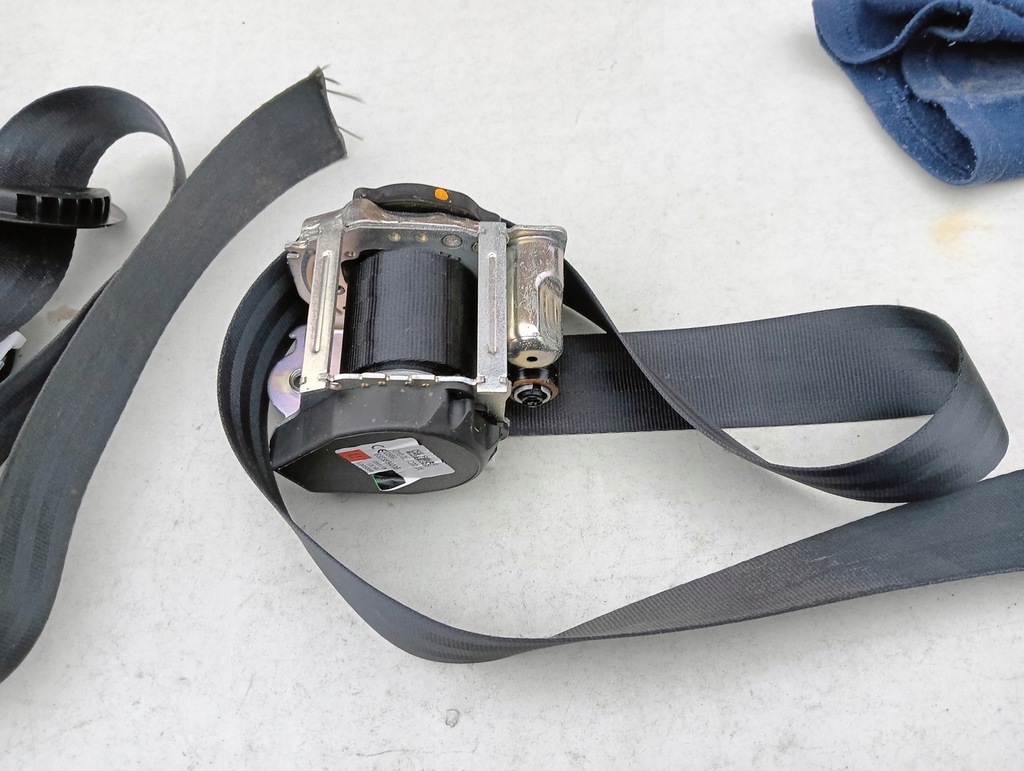 фото №1, Ремені безпеки спрацьований crossland x 632383400b лівий