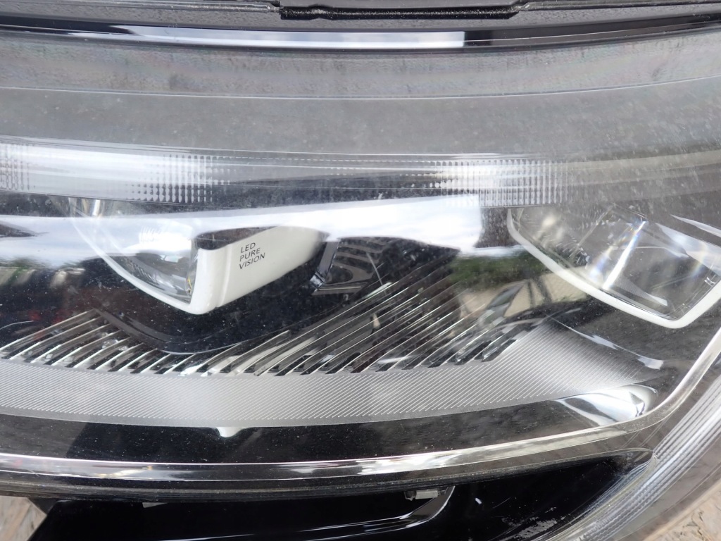 Фара ліва фара лівий full led renault megane 4 iv 2016-2020 260601093r Зі Шроту