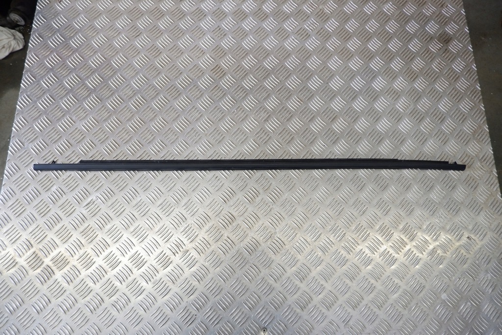 фото №7, Молдинг передніх лівих двері toyota corolla хетчбек _e21_ 7572002490