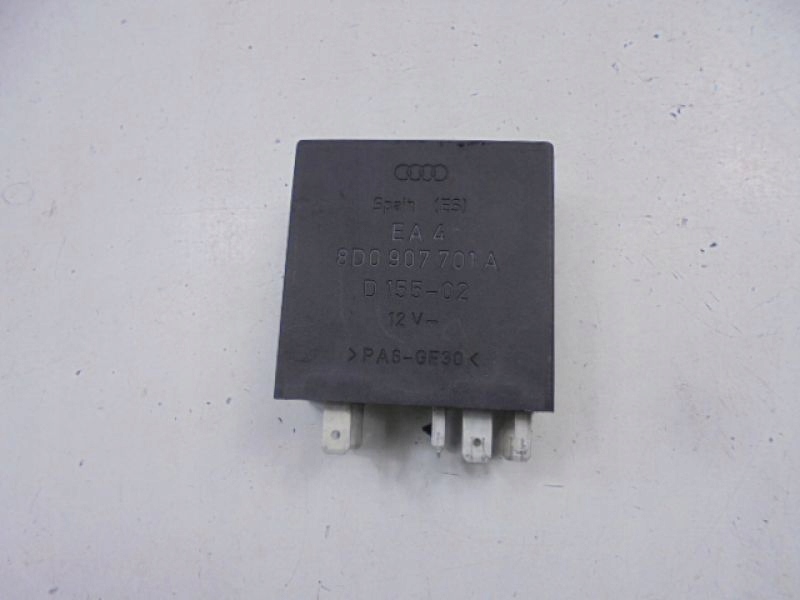 фото №6, Audi a4 b5 реле модуль 397 8d0907701a