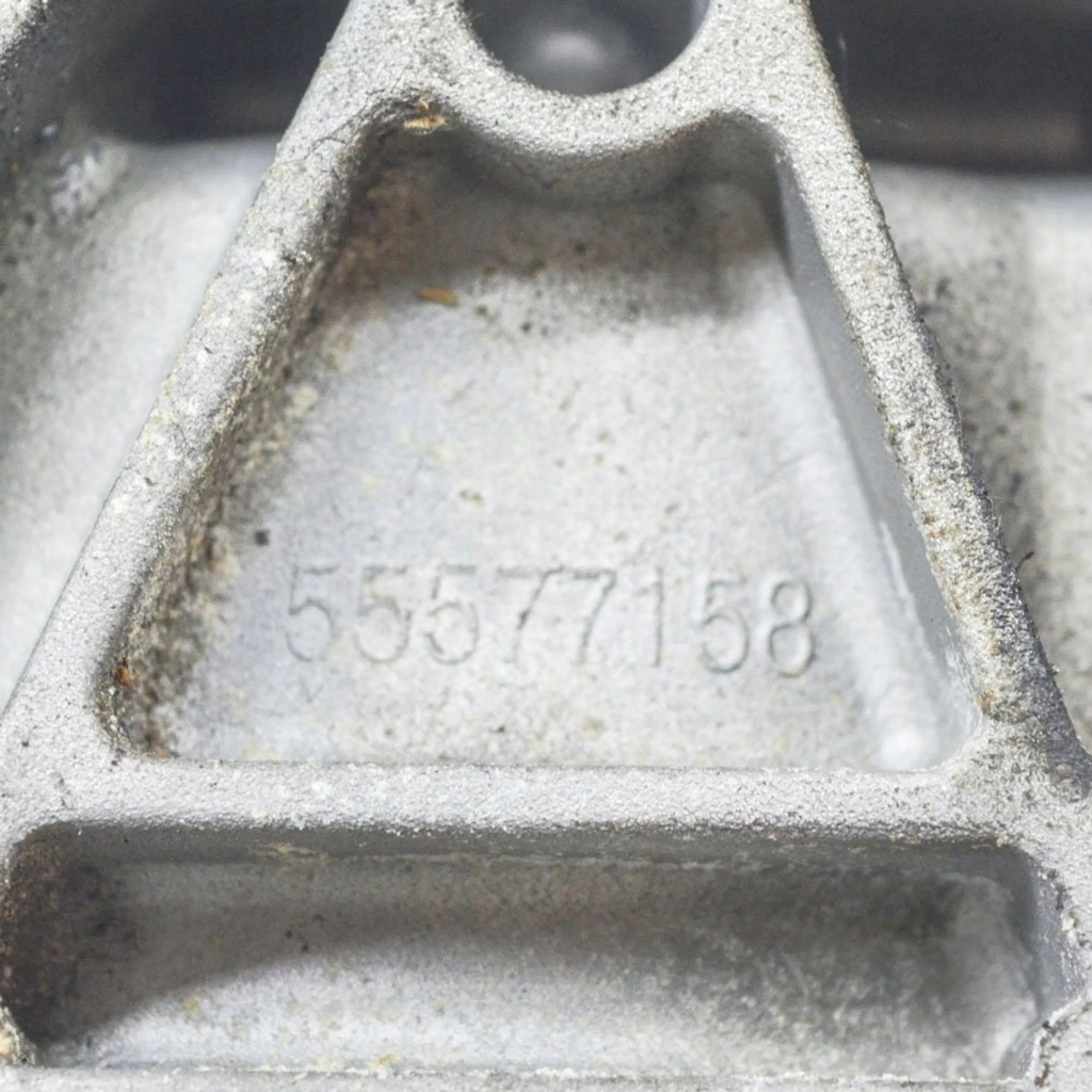 фото №6, Opel mokka 2013 кронштейн / кронштейн компрессора кондиционера