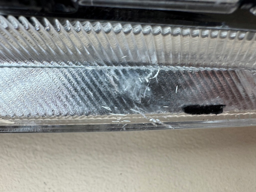 Hyundai tucson 3 3 15r- протитуманна фара led drl праві перед 92208-d7000 Недорого