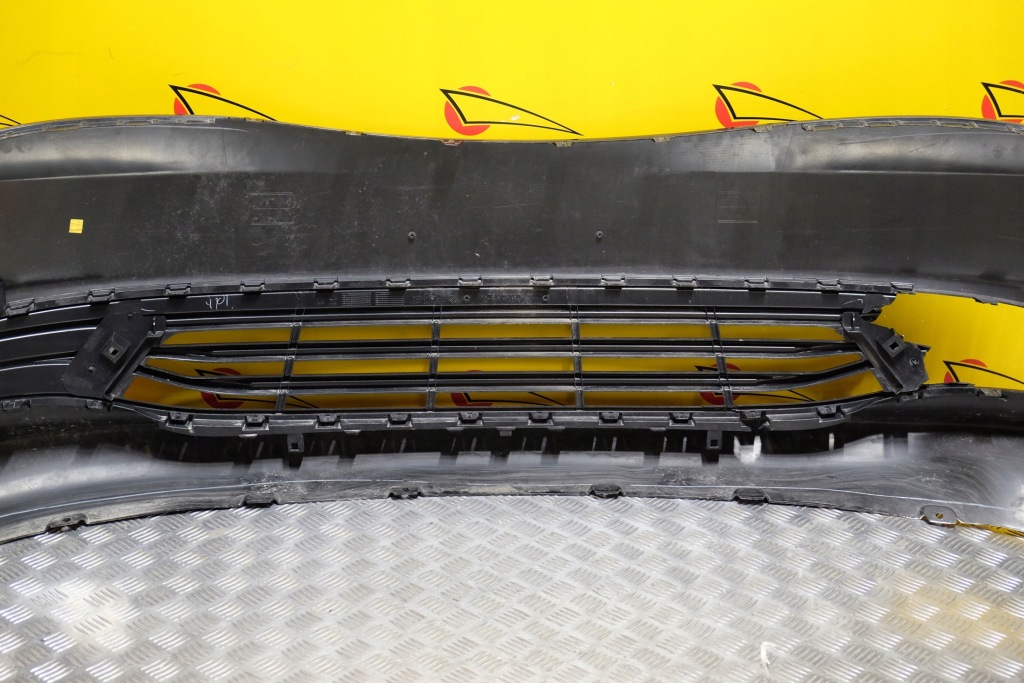 фото №13, Chrysler grand caravan 2021- бампер перед usa