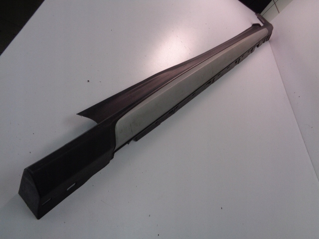 фото №2, Молдинг порог правая ford focus mk4 active 2018-