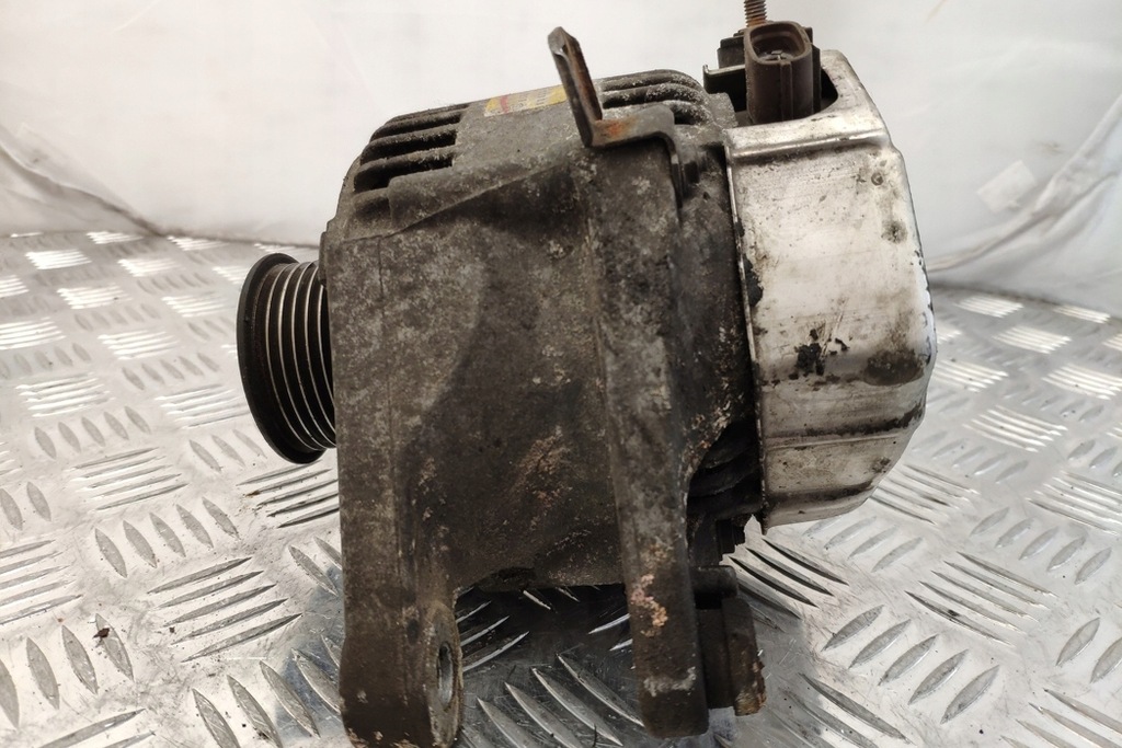 фото №8, Генератор toyota corolla _e12_ 2706022030 1.6l бензиновый 81kw 2003